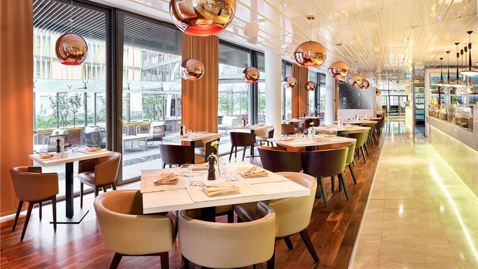 Radisson Blu Hotel & Convention Centre Restaurant