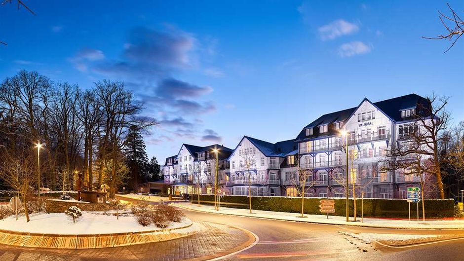 Radisson Blu Balmoral Hotel Exterior