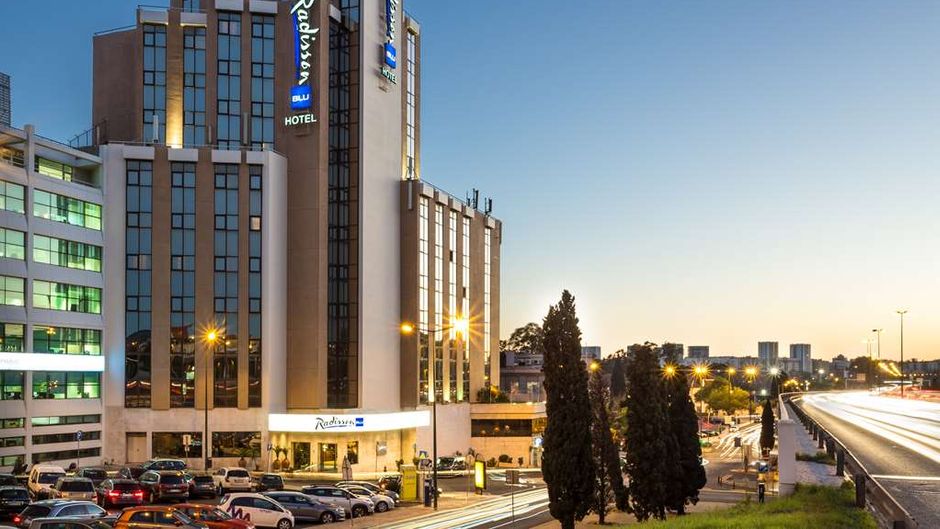 Radisson Blu Hotel Lisbon Exterior