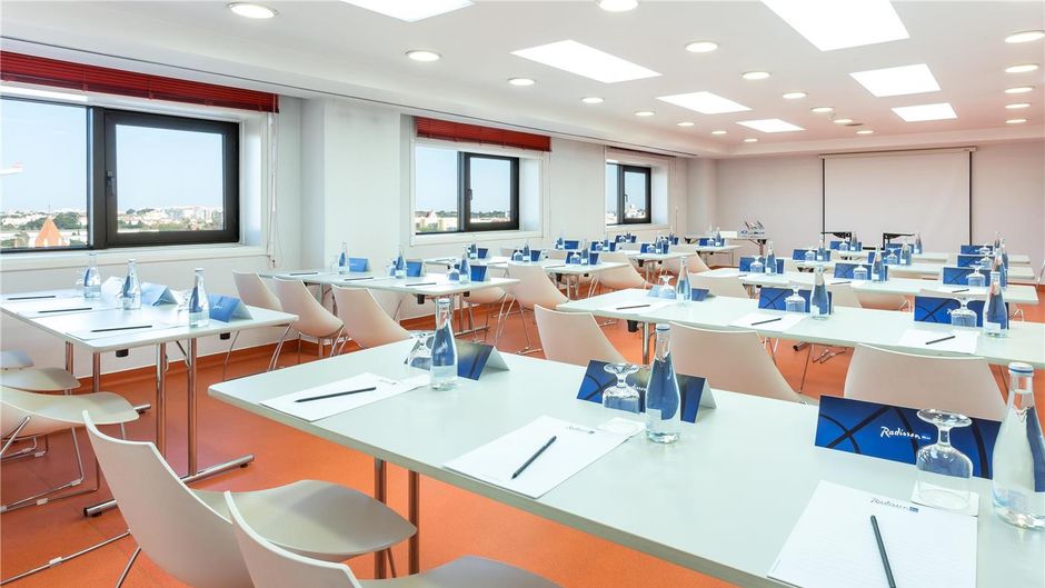 Radisson Blu Hotel Lisbon Meeting