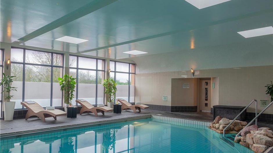 Radisson Blu Hotel & Spa Pool