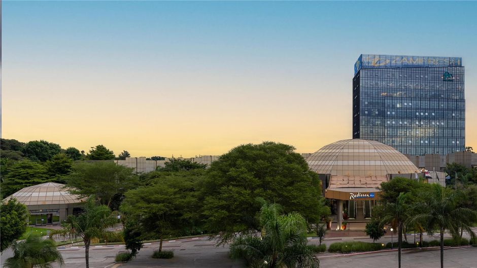 Radisson Blu Hotel Lusaka Exterior