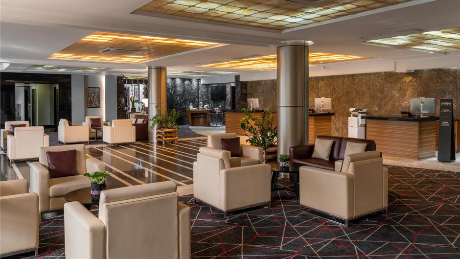 Radisson Blu Hotel Lusaka Lobby