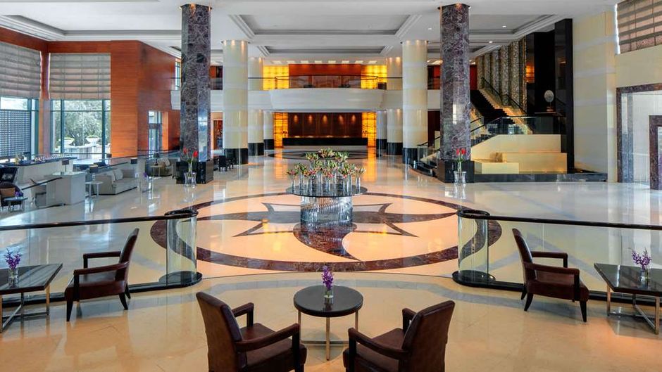Radisson Blu Hotel Cebu Lobby