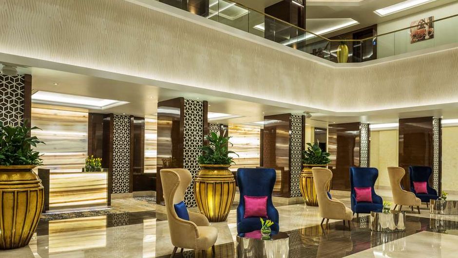 Radisson Blu Hotel Ajman Lobby