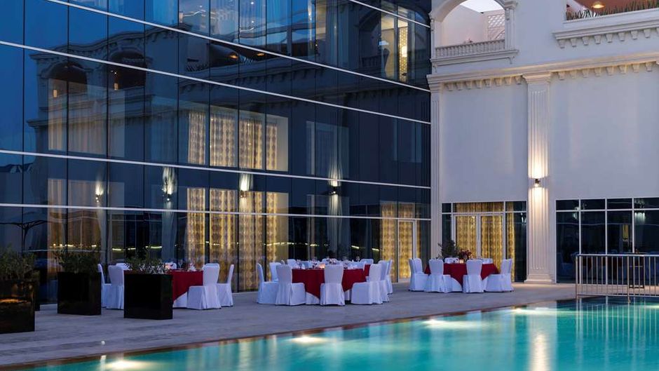 Radisson Blu Hotel Ajman Pool
