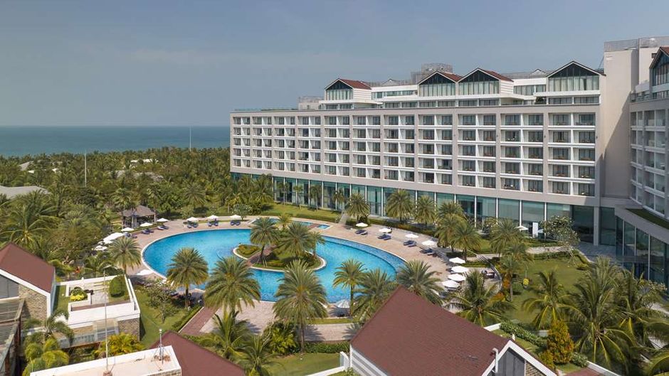 Radisson Blu Resort Phu Quoc Pool