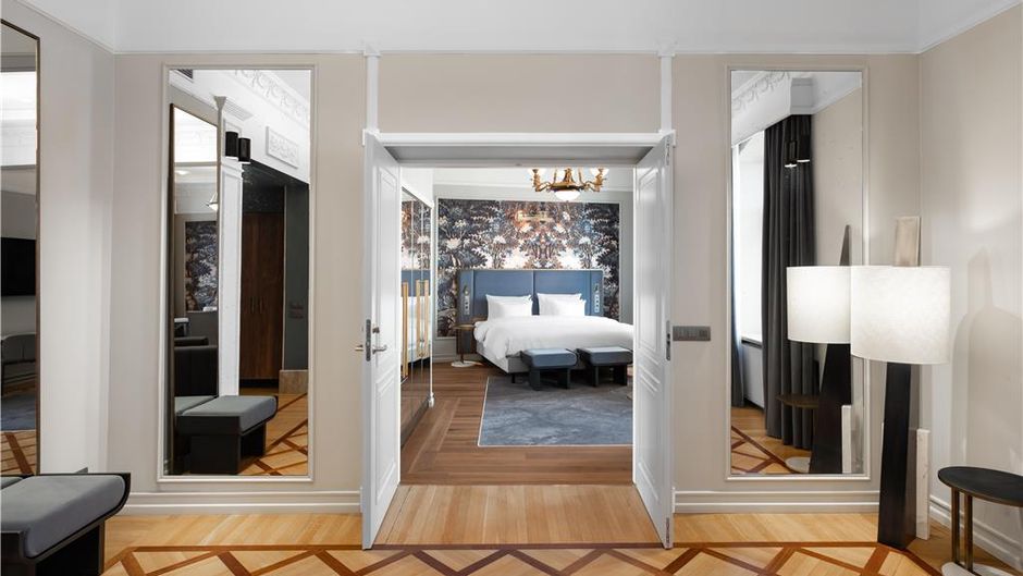 Radisson Collection Astorija Hotel Suite