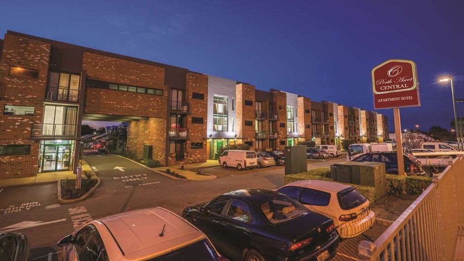Perth Ascot Central Apartment Hotel Exterior
