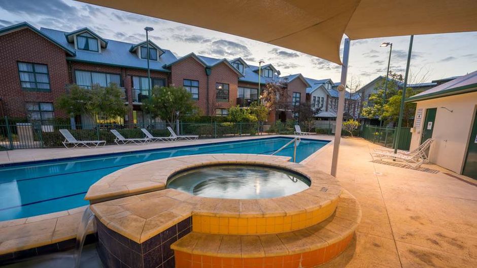 Perth Ascot Central Apartment Hotel Spa
