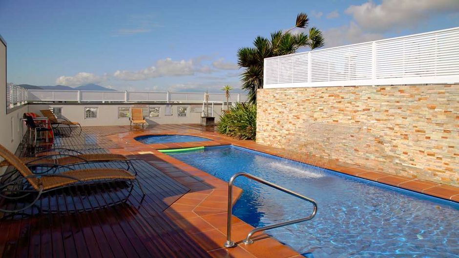 Cairns Central Plaza Apartment Pool
