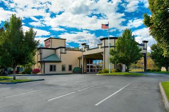 Oxford Suites-Pendleton