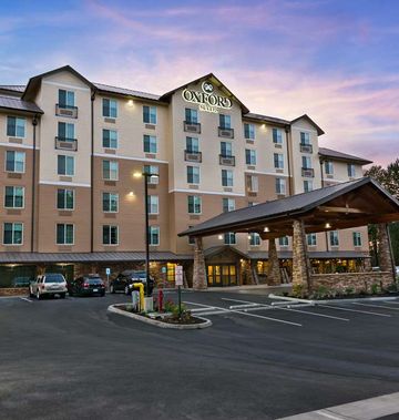 Oxford Suites Bellingham