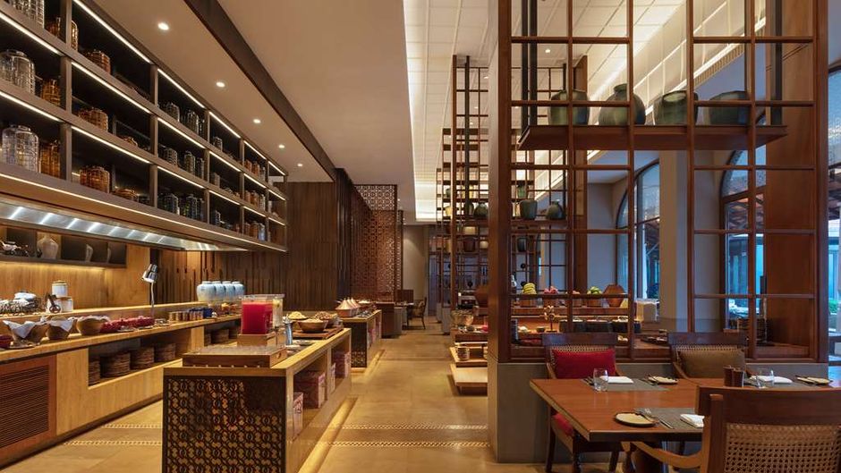 Hilton Goa Resort Restaurant