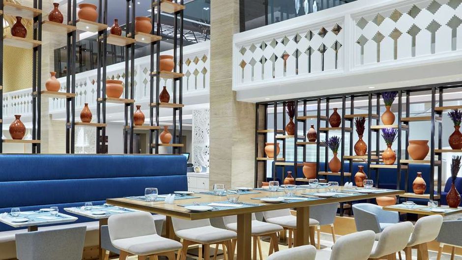 Hilton Garden Inn Muscat Al Khuwair Restaurant