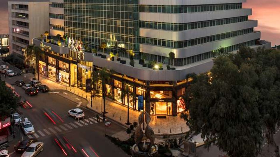 Radisson Blu Hotel, Beirut Verdun Exterior