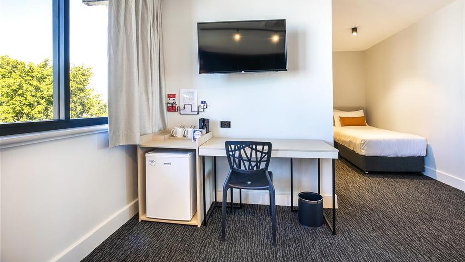 Chardons Corner Hotel Room