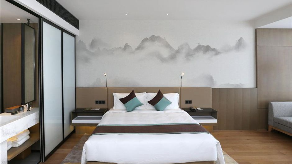 Novotel Deqing Moganshan Hotel Room