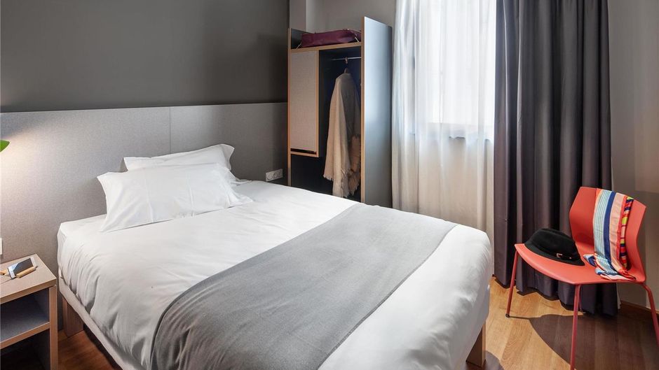 Ibis Styles Pamplona Noain Room