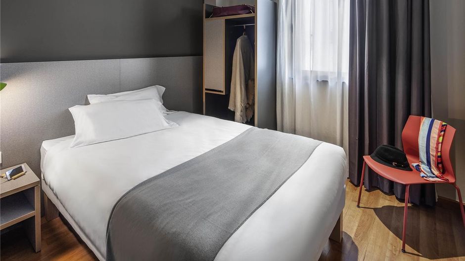 Ibis Styles Pamplona Noain Room