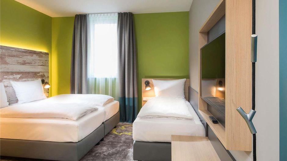 Ibis Styles Stuttgart Vaihingen Room