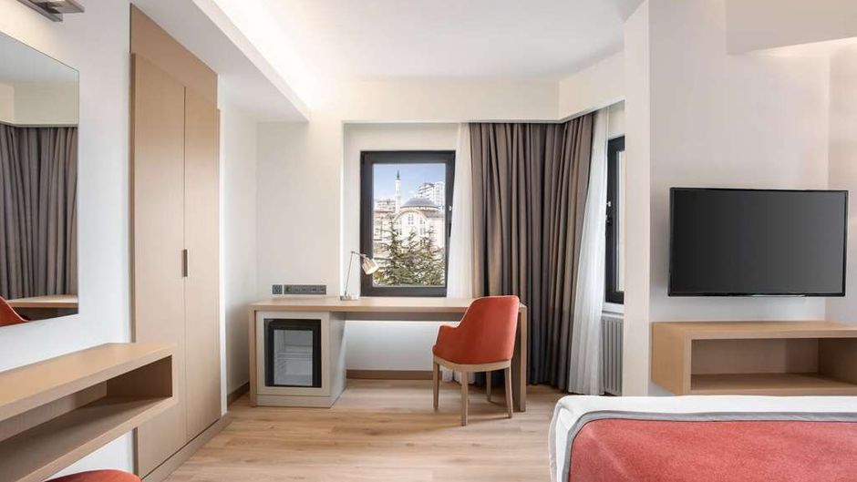 Tryp by Wyndham Ankara Room