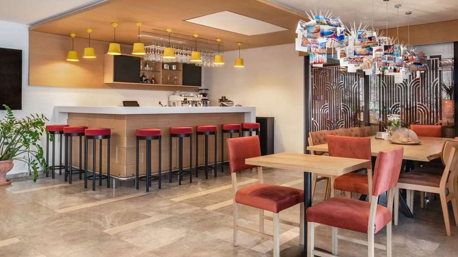 Tryp by Wyndham Ankara Lobby