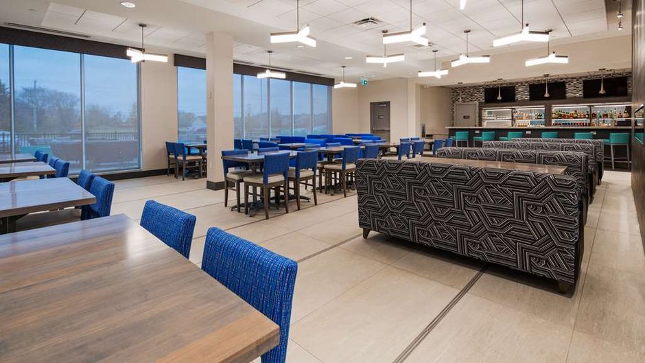 Best Western Premier East Inn & Suites Restaurant