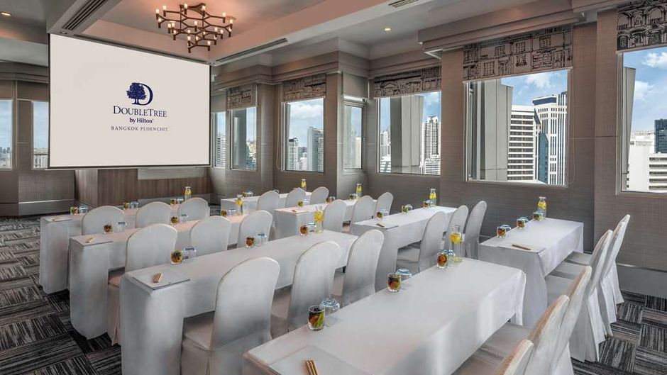 DoubleTree by Hilton Bangkok Ploenchit Meeting