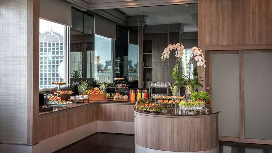 DoubleTree by Hilton Bangkok Ploenchit Meeting