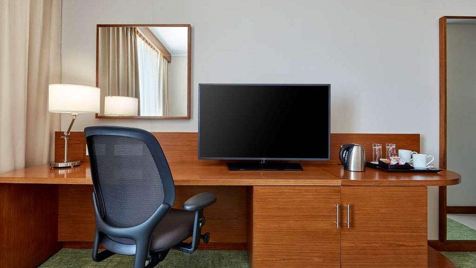 Hilton Garden Inn Gaborone Room