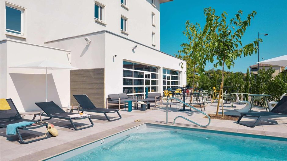 ibis Styles Lyon Meyzieu Stadium Exterior