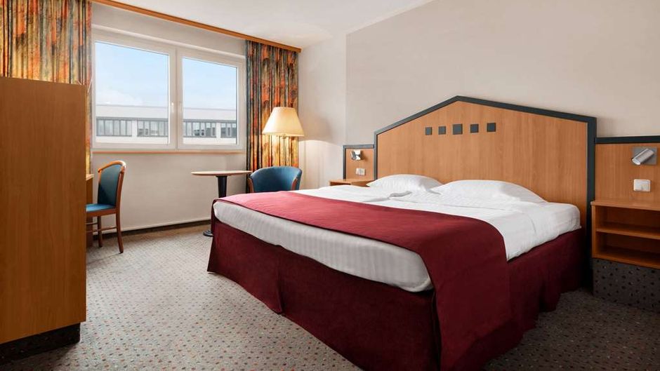 Ramada by Wyndham Bottrop Room