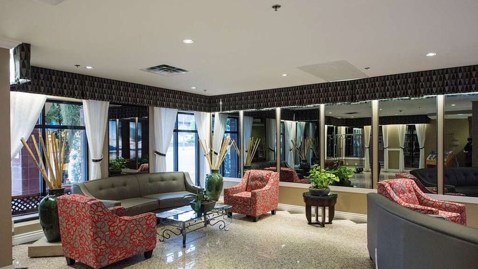 Harrison Lake Hotel Lobby