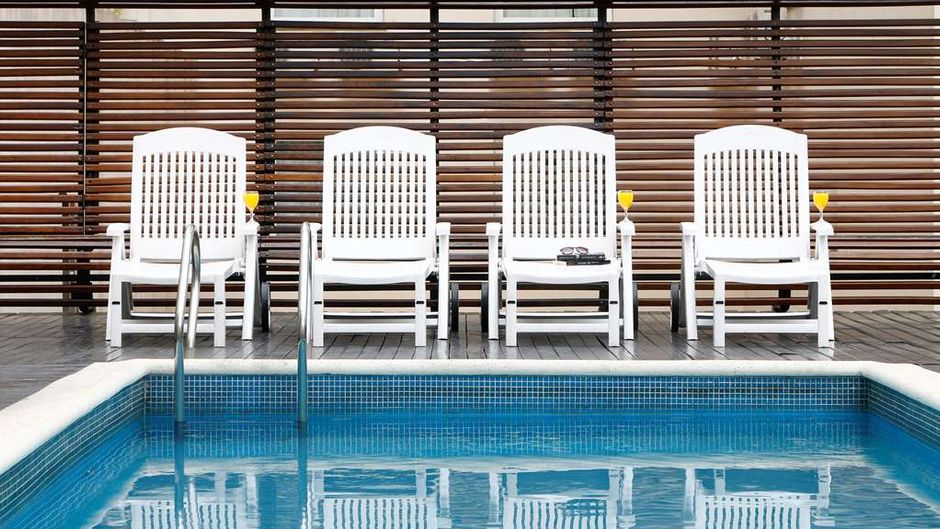 Cyan Americas Towers Hotel Pool