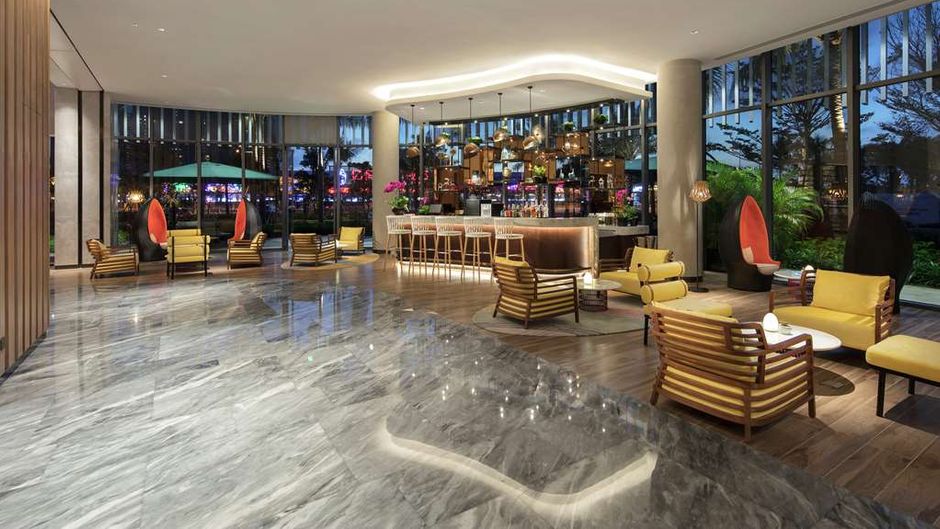 Hilton Garden Inn Sanya Lobby