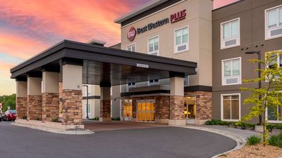 Best Western Plus Isanti