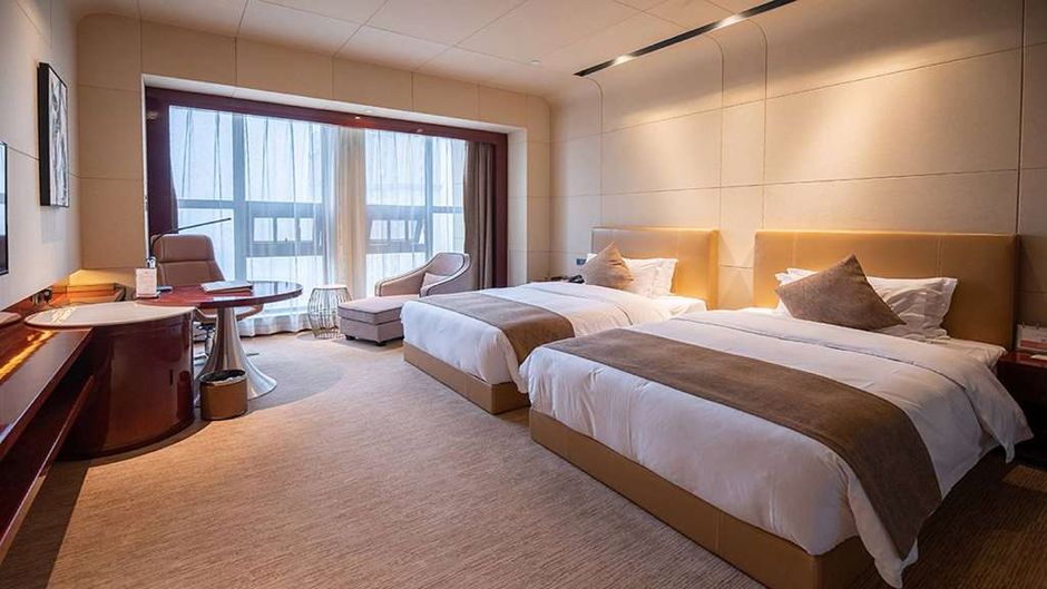 Ramada by Wyndham Wuhan Dongxihu Room