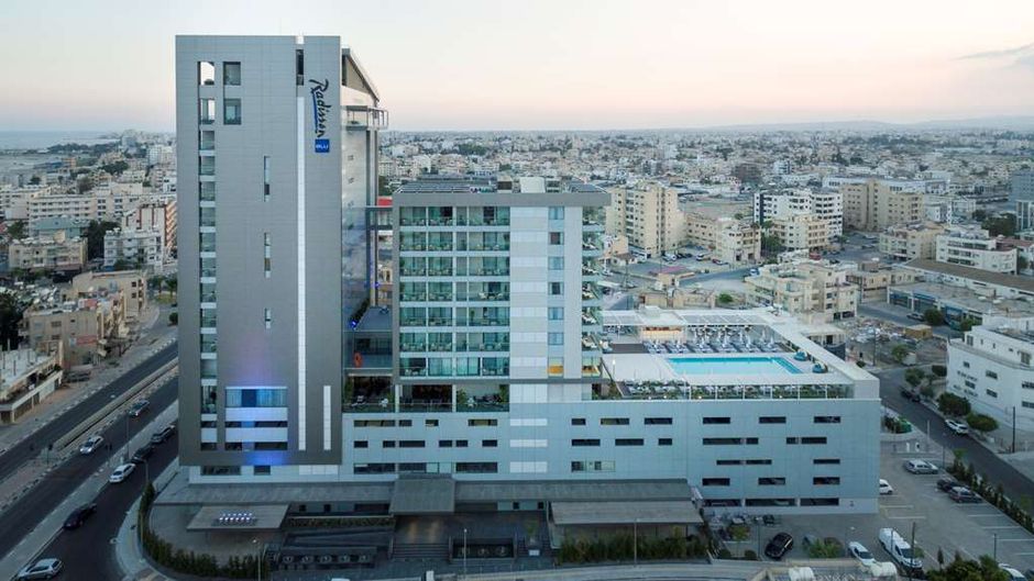 Radisson Blu Hotel Larnaca Exterior