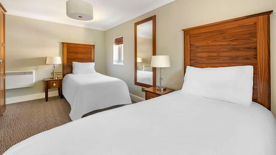 Woodford Bridge Hotel & Country Club Room