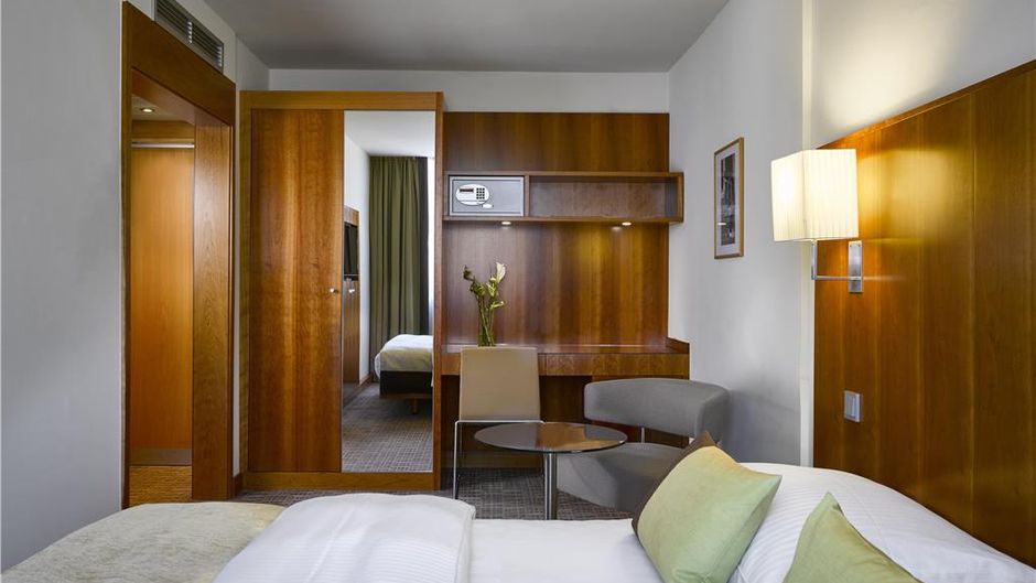 K+K Hotel am Harras Room
