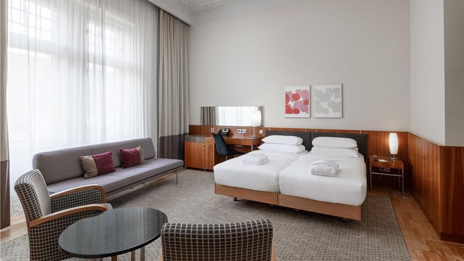 K+K Hotel Central Room