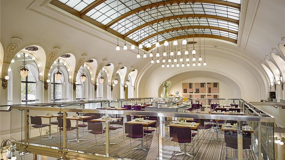 K+K Hotel Central Restaurant