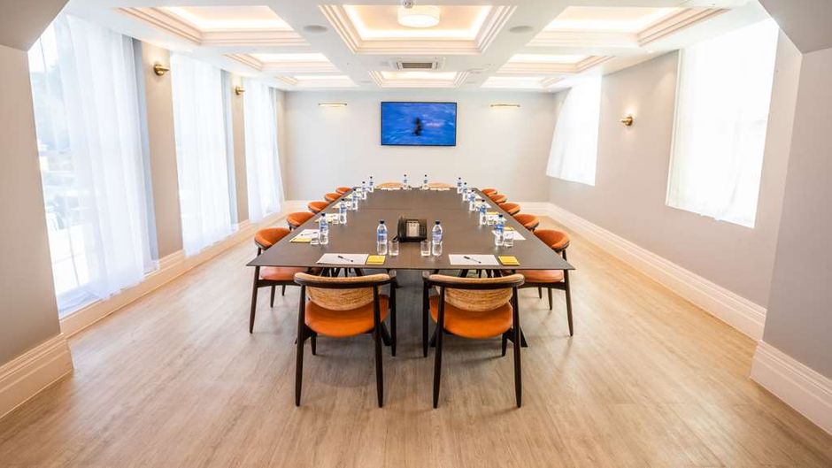 Best Western London Queens Crystal Palac Meeting