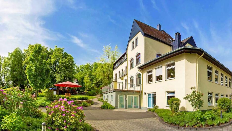Dorint Parkhotel Siegen Exterior
