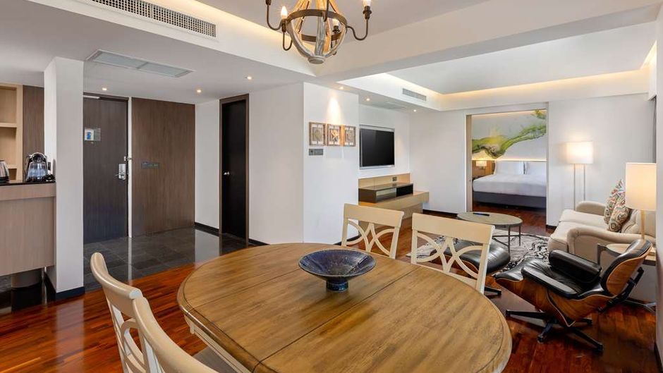 DoubleTree by Hilton Phuket Banthai Room