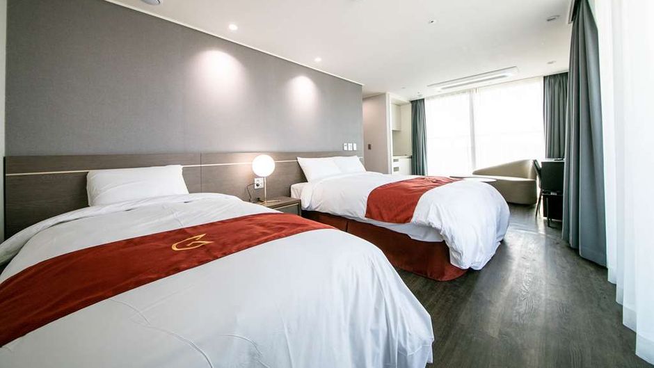 Golden Tulip Essential Namgang Suite