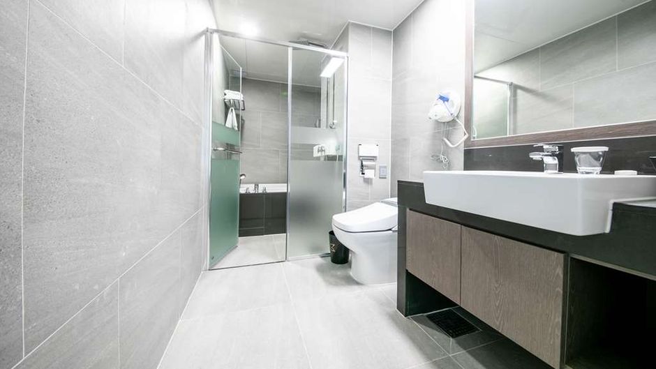 Golden Tulip Essential Namgang Suite