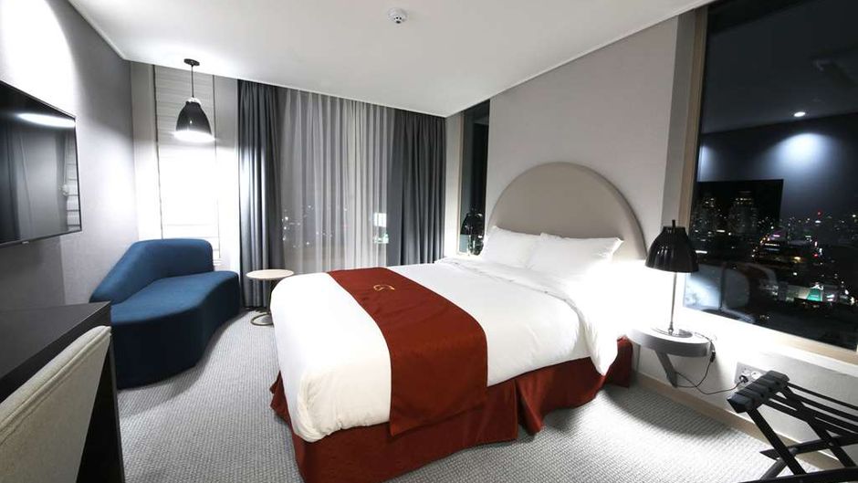 Golden Tulip Essential Namgang Room