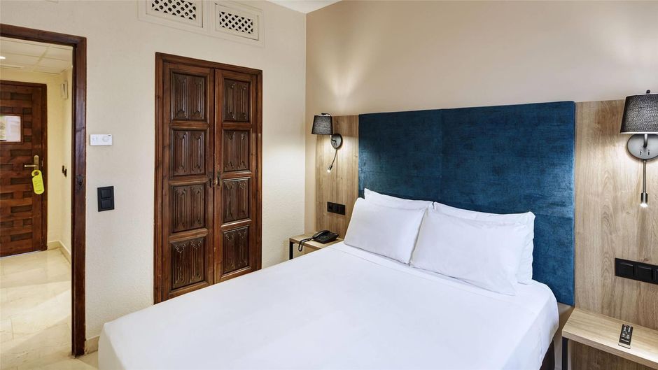 Sercotel Alfonso VI Room